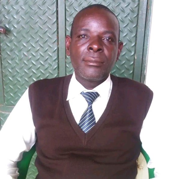 Apostle Emmanuel Kizza   